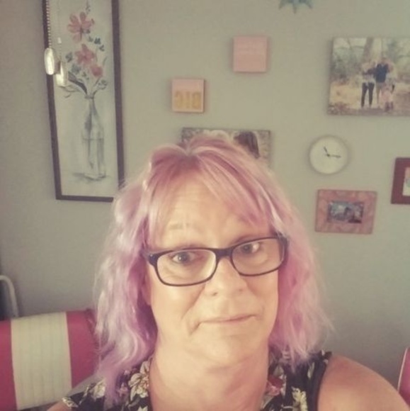 Meet your Posher, Robin - Picture 1 of 1